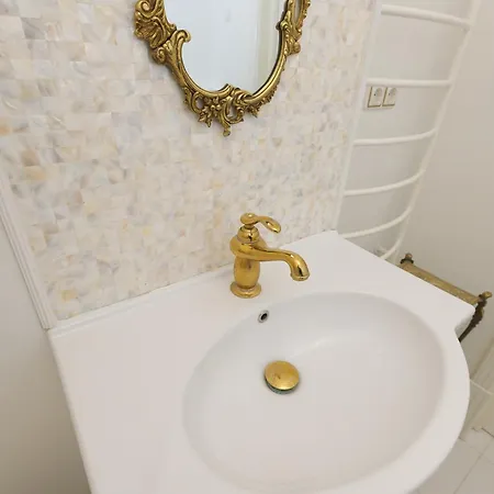 Lampedziai Lakeside Apartment Kaunas