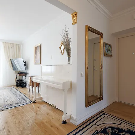 Apartment Lampedziai Lakeside Kaunas